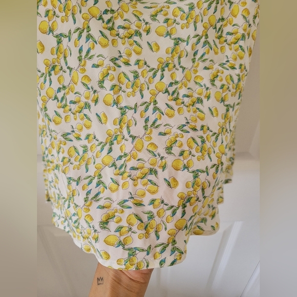 Astr The Label Lemon Print Tank NWT - Picture 5 of 10